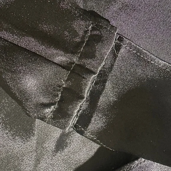 Natori Black Silky Floral Lacey Teddy M - Picture 8 of 8